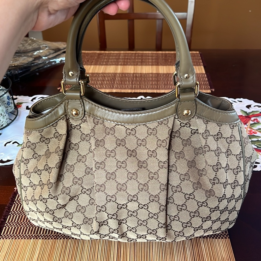 Gucci GG Canvas Sukey Hobo Bag